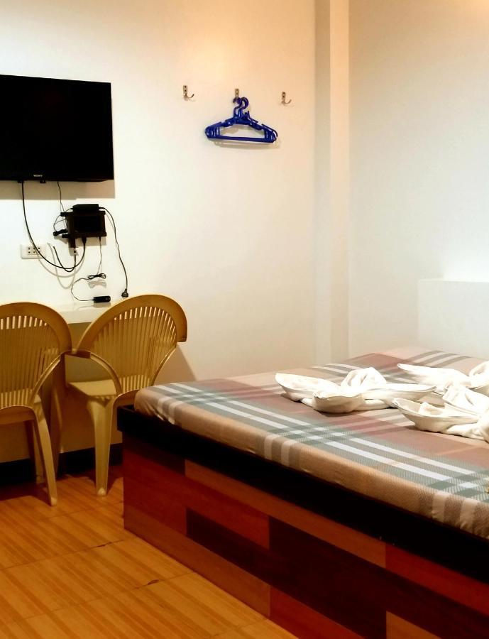 Sola Eleganza Apartelle Quezon City Eksteriør billede