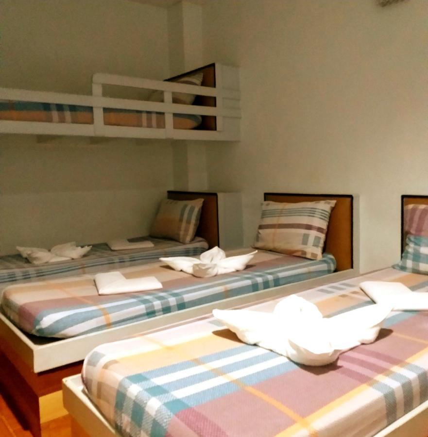Sola Eleganza Apartelle Quezon City Eksteriør billede